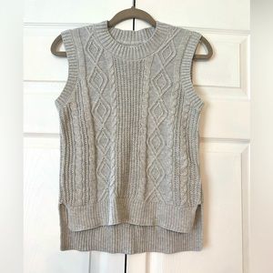 Joie sweater vest, size XS